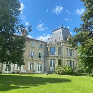 Chateau De Vaugelas Couette-café